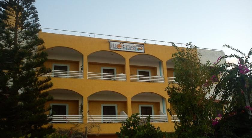 Iliostasi Beach Apartments