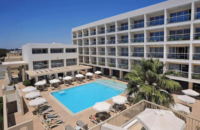 Nelia Gardens