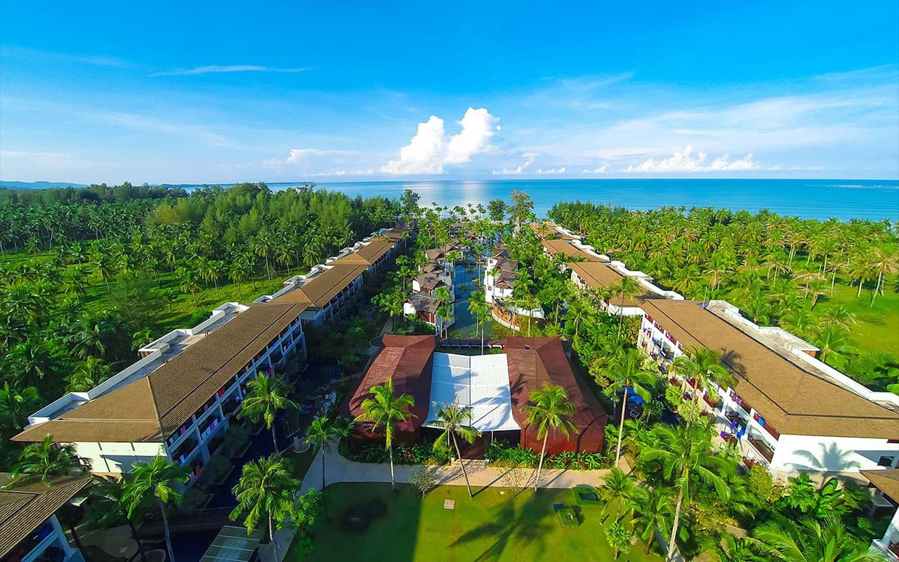 Graceland Khaolak Beach Resort