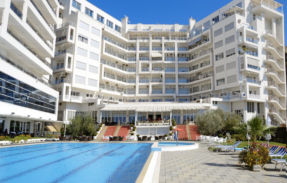 Bleart Hotel
