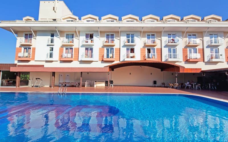 Pera Aura Resort Hotel & Spa