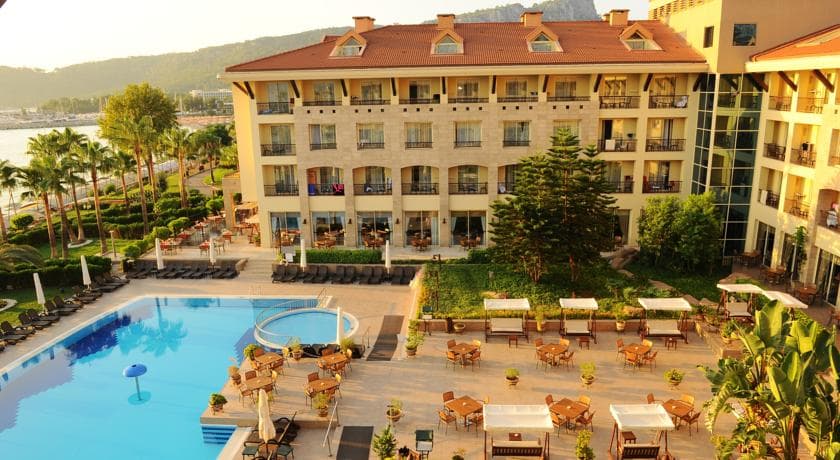 Fame Residence Kemer & Spa