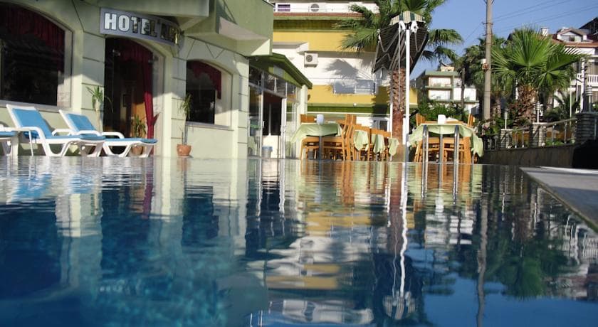 Anerissa Hotel