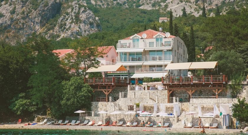 Готель Casa del Mare Amfora Orahovac — Ораховац, Чорногорія