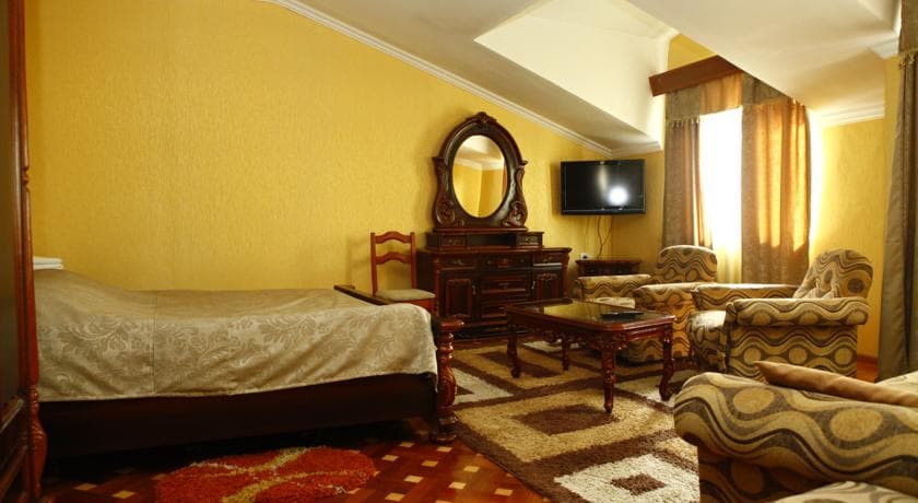 Duta Hotel