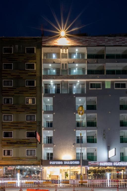 Готель Patong Diamond Hotel — о. Пхукет, Таїланд