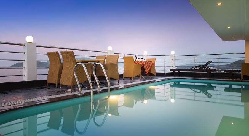 Majestic Star Hotel