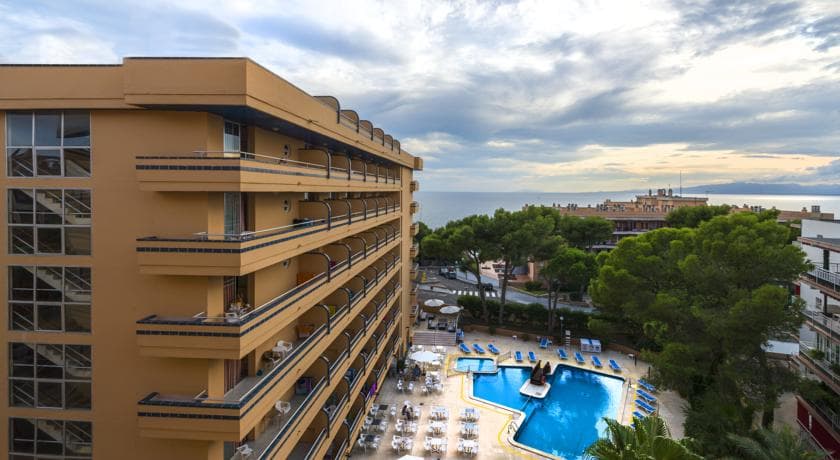 4R Playa Park Hotel