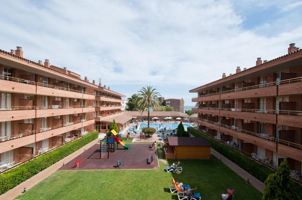 Готель Voramar Aparthotel Cambrils — Коста Дорада, Іспанія