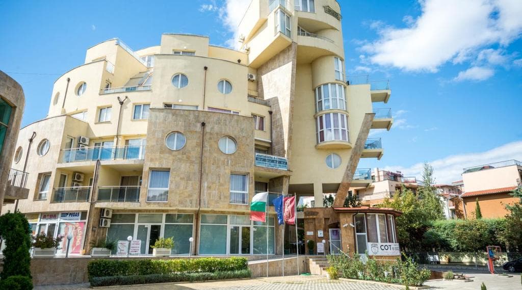 Vechna R Resort