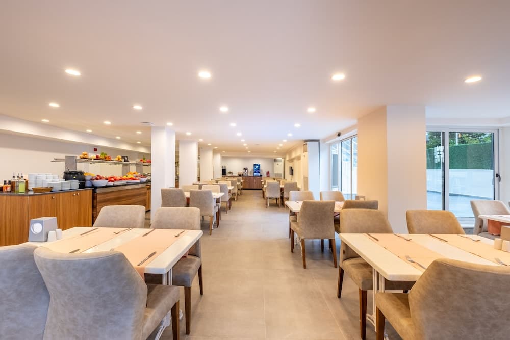 Viking Park Hotel