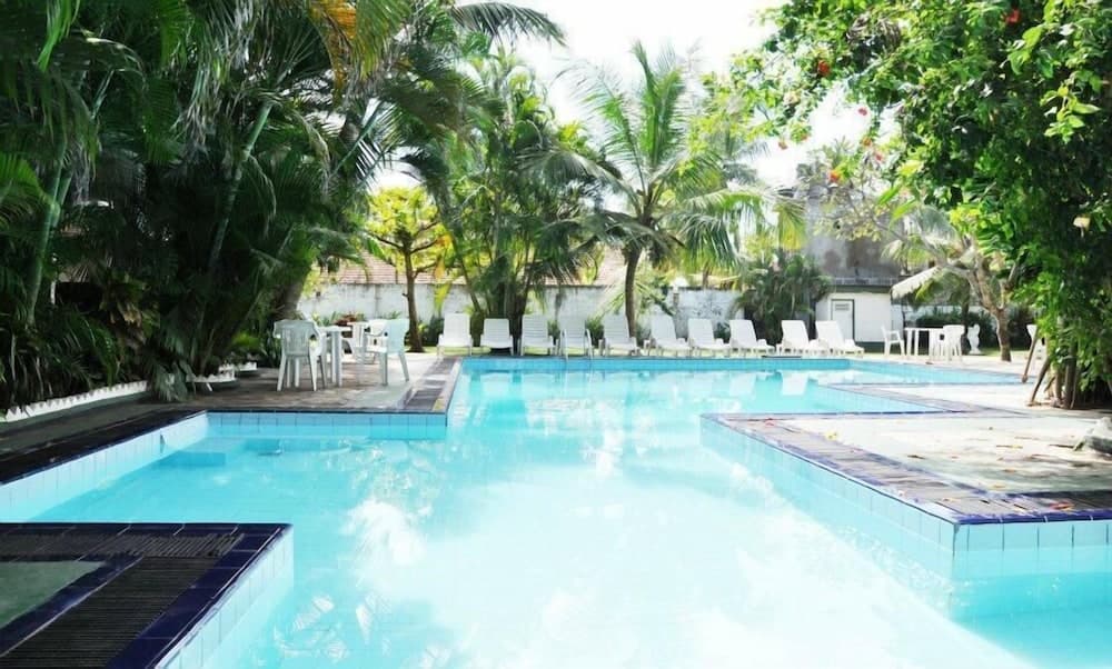 The White Haven Hotel