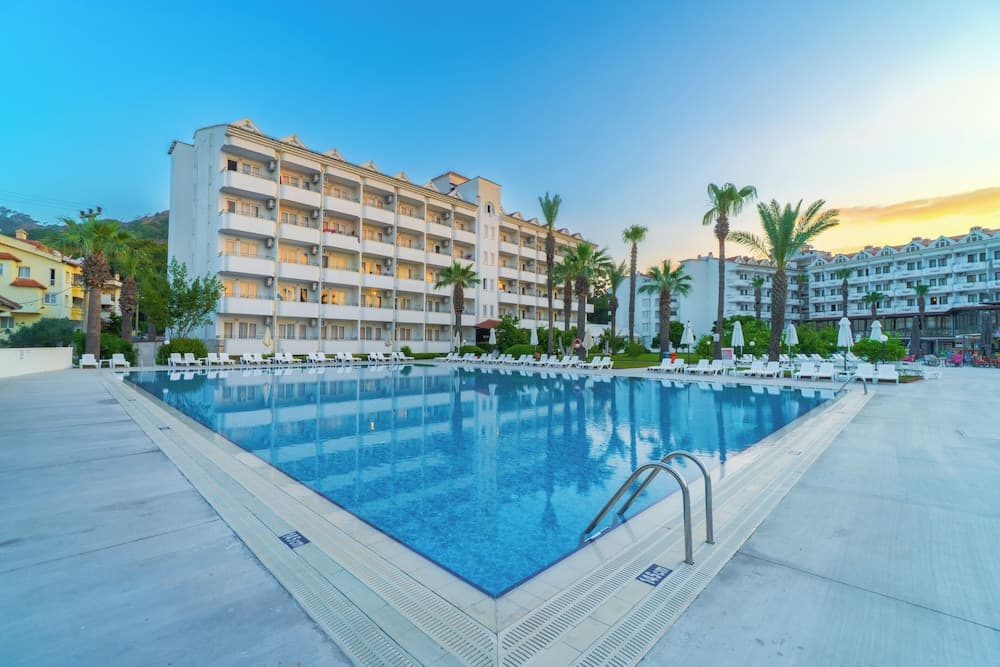 Pineta Club Hotel
